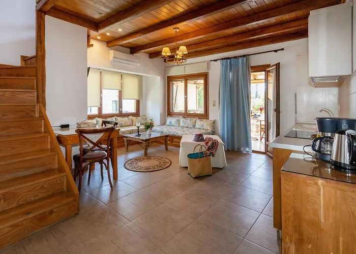 Traditional Arsanas Apartments